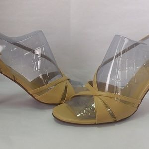Apostrophe Yellow Angled Sling Sz.10M